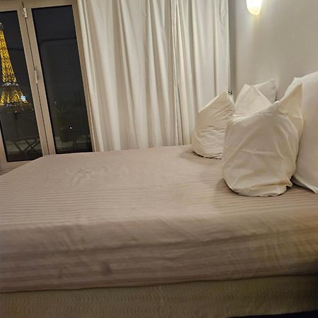 Pepite Tour Eiffel Apartment Paris Bagian luar foto